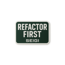 Naklejka Refactor First – winylowa matowa 70×50 mm